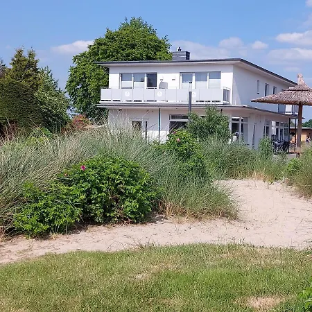 Appartement Haus Strandglueck - Urlaub Mit Blick Auf Den Duemmer Lembruch