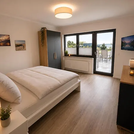 Appartement Haus Strandglueck - Urlaub Mit Blick Auf Den Duemmer Lembruch